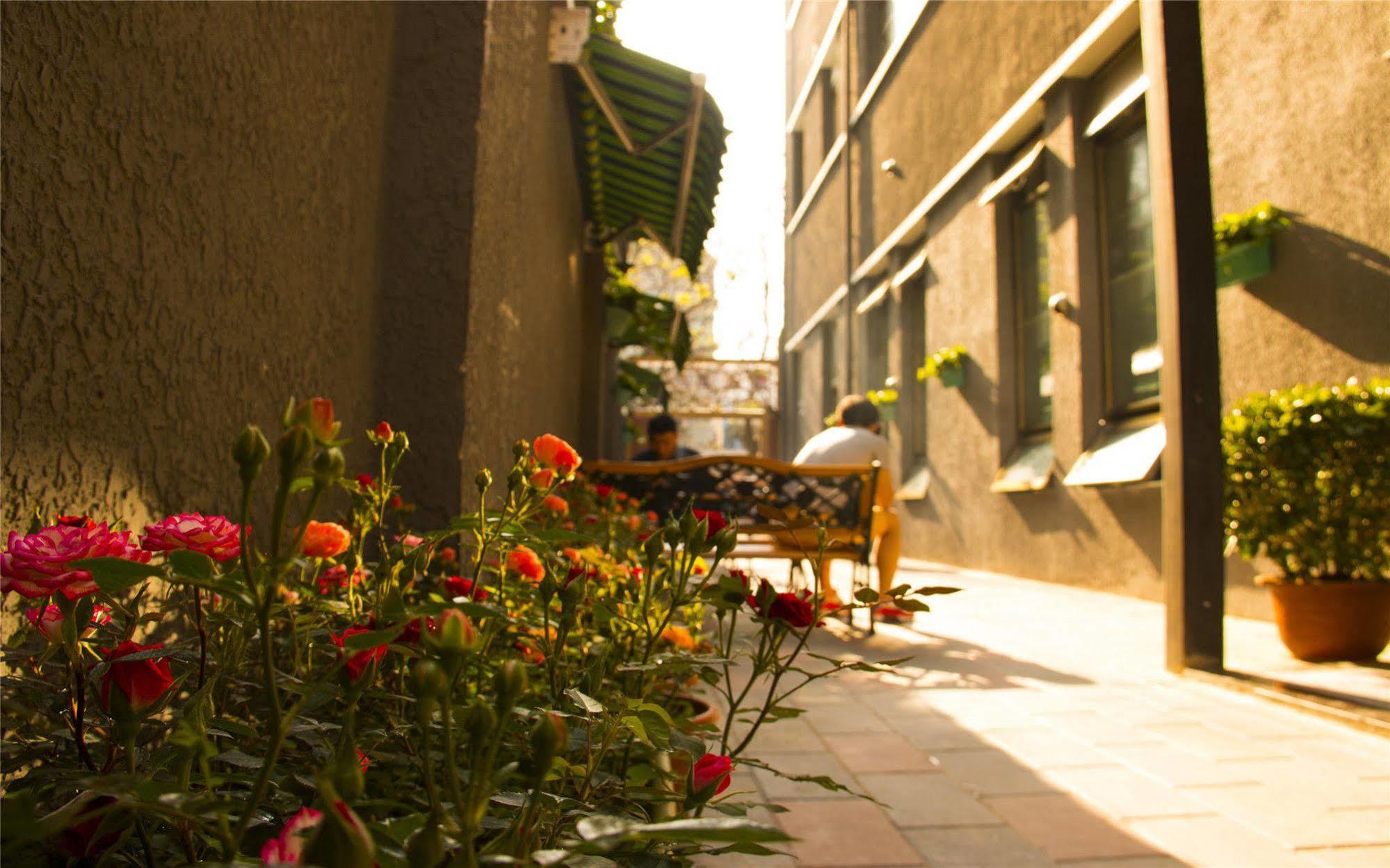 Beijing Sunrise Youth Hostel Beihai Branch Eksteriør billede